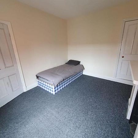 2 Bedroom House - Hopefield Road Leicester Exterior photo