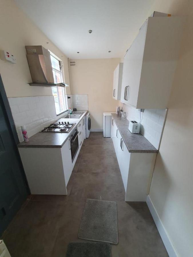 2 Bedroom House - Hopefield Road Leicester Exterior photo